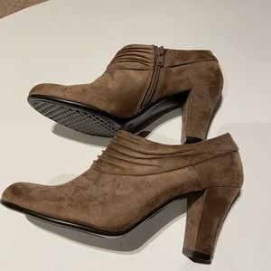 Aerosoles Starring Role Shooties